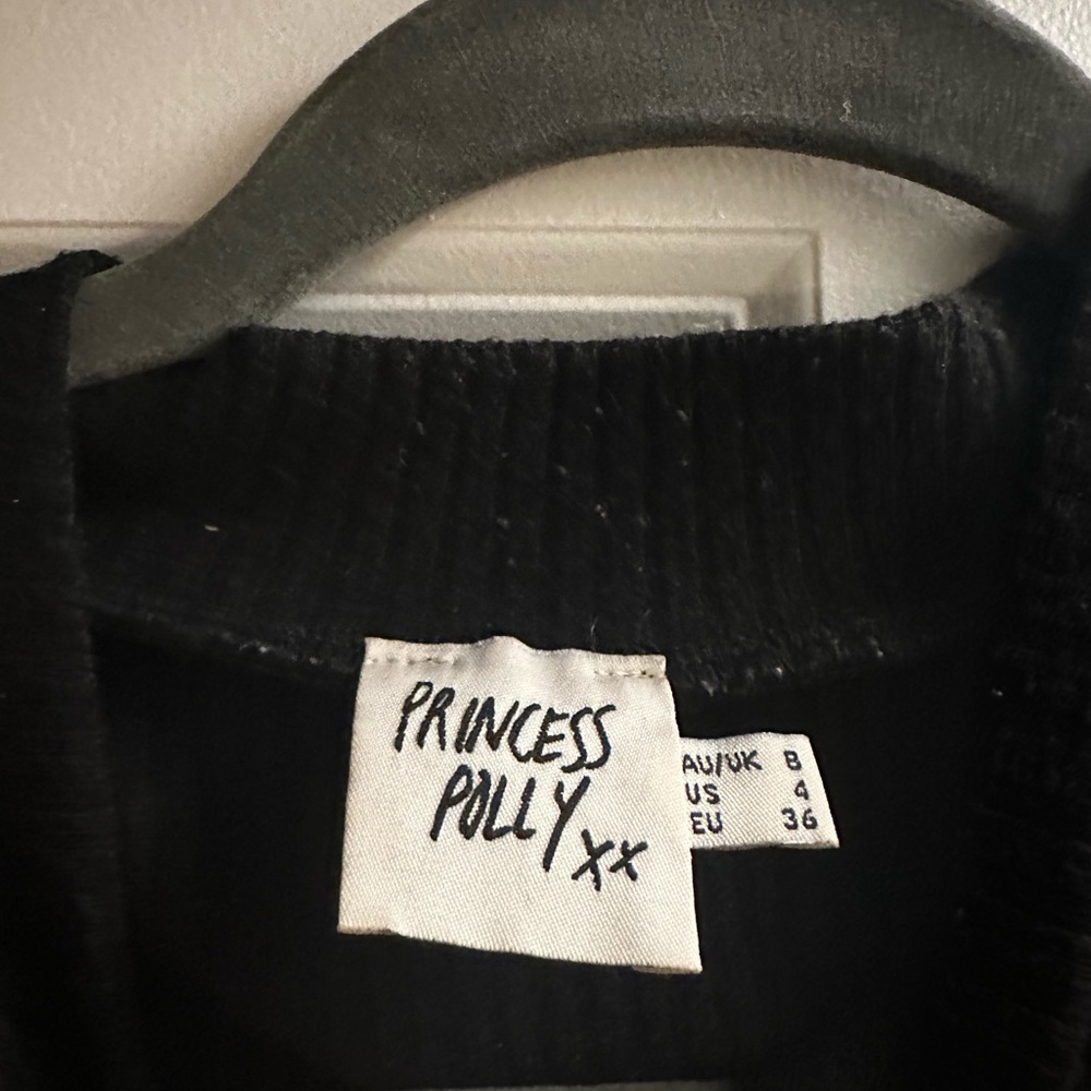 Princess Polly Black Ribbed Crop Top - Picture 2 of 2